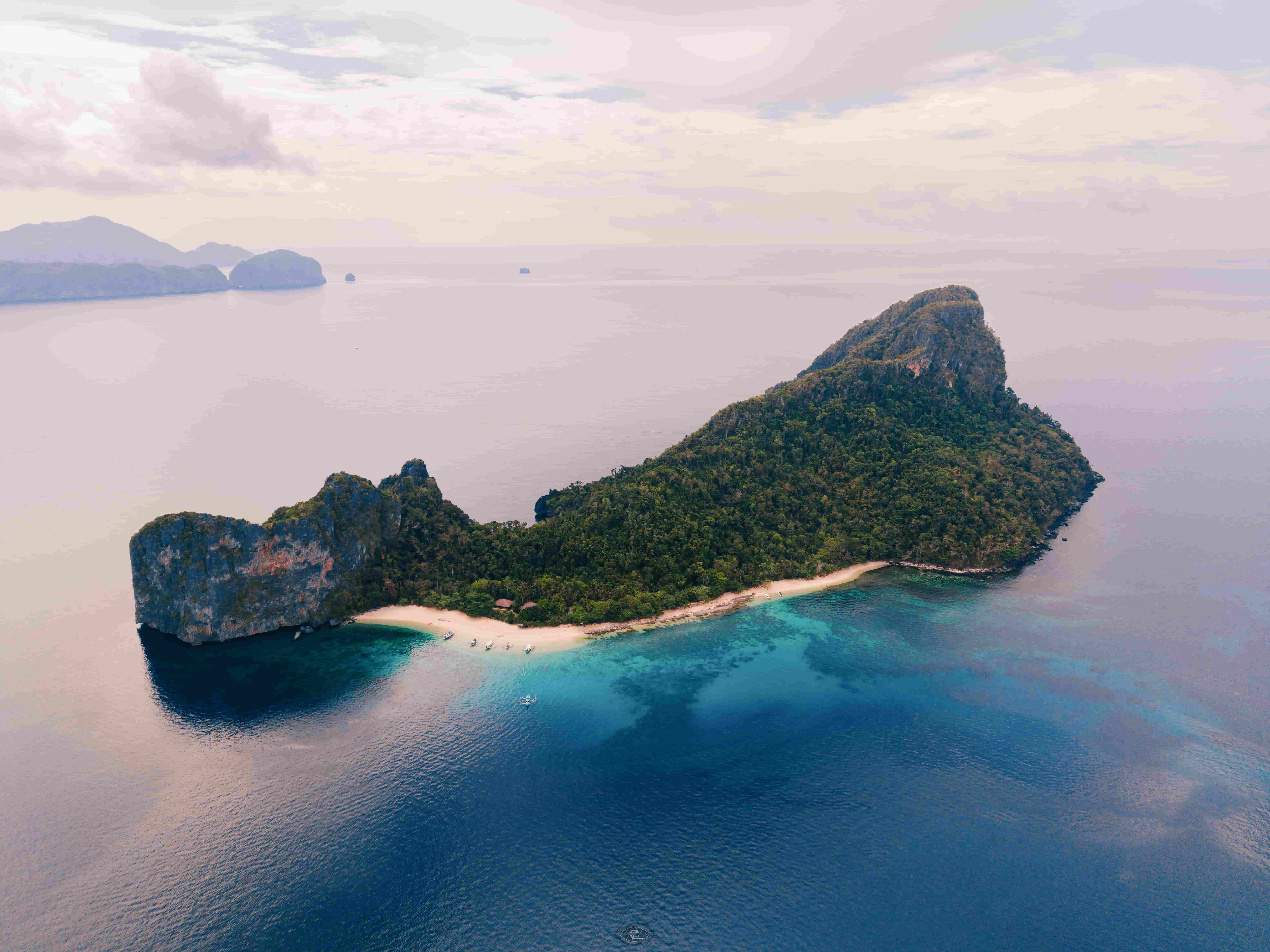 El Nido Tour C: Hidden Beaches and Dramatic Cliffs - photo 2